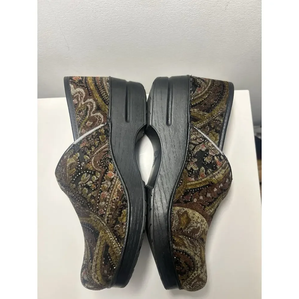 Dansko Paisley Tapestry Brown jewel Clogs size EU 40 US 9 Retro 70s Boho nurse - Picture 4 of 14